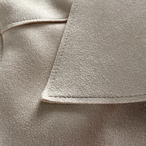 Banana Republic vegan suede pants, size 8 NWT - Picture 11 of 11